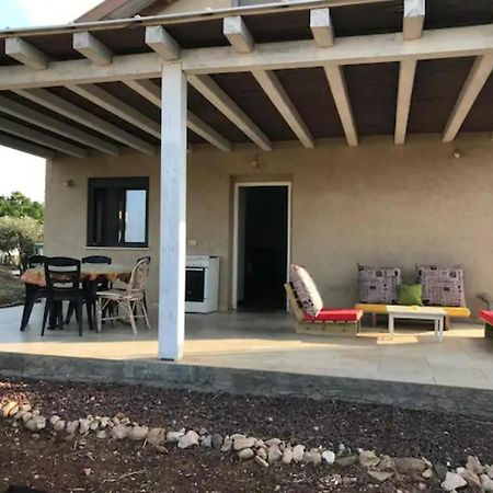 המקום של גיא Villa Sede Eli'ezer Buitenkant foto