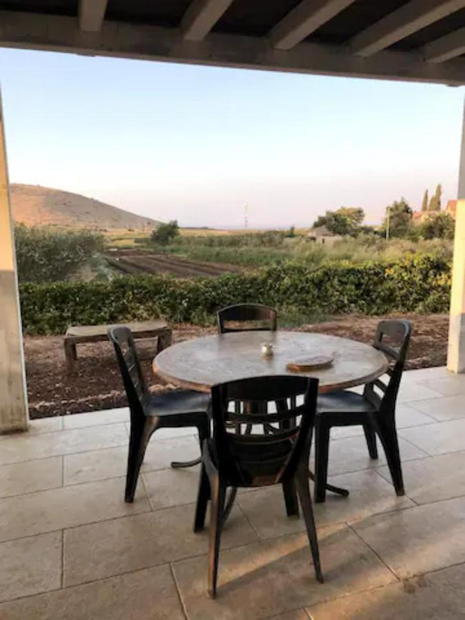 המקום של גיא Villa Sede Eli'ezer Buitenkant foto