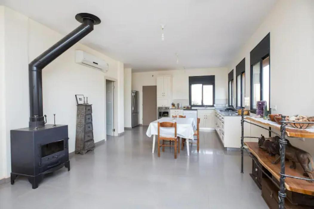 המקום של גיא Villa Sede Eli'ezer Buitenkant foto